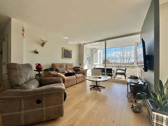 3 makuuhuone Asunto myytävänä paikassa Platja d'Aro, Castell-Platja d'Aro - 398 000 € (Ref: 9756360)