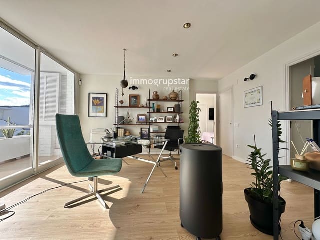 3 makuuhuone Asunto myytävänä paikassa Platja d'Aro, Castell-Platja d'Aro - 398 000 € (Ref: 9756360)