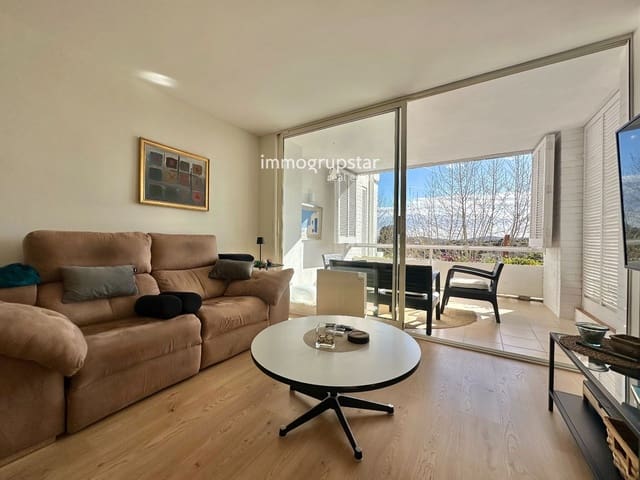 3 makuuhuone Asunto myytävänä paikassa Platja d'Aro, Castell-Platja d'Aro - 398 000 € (Ref: 9756360)