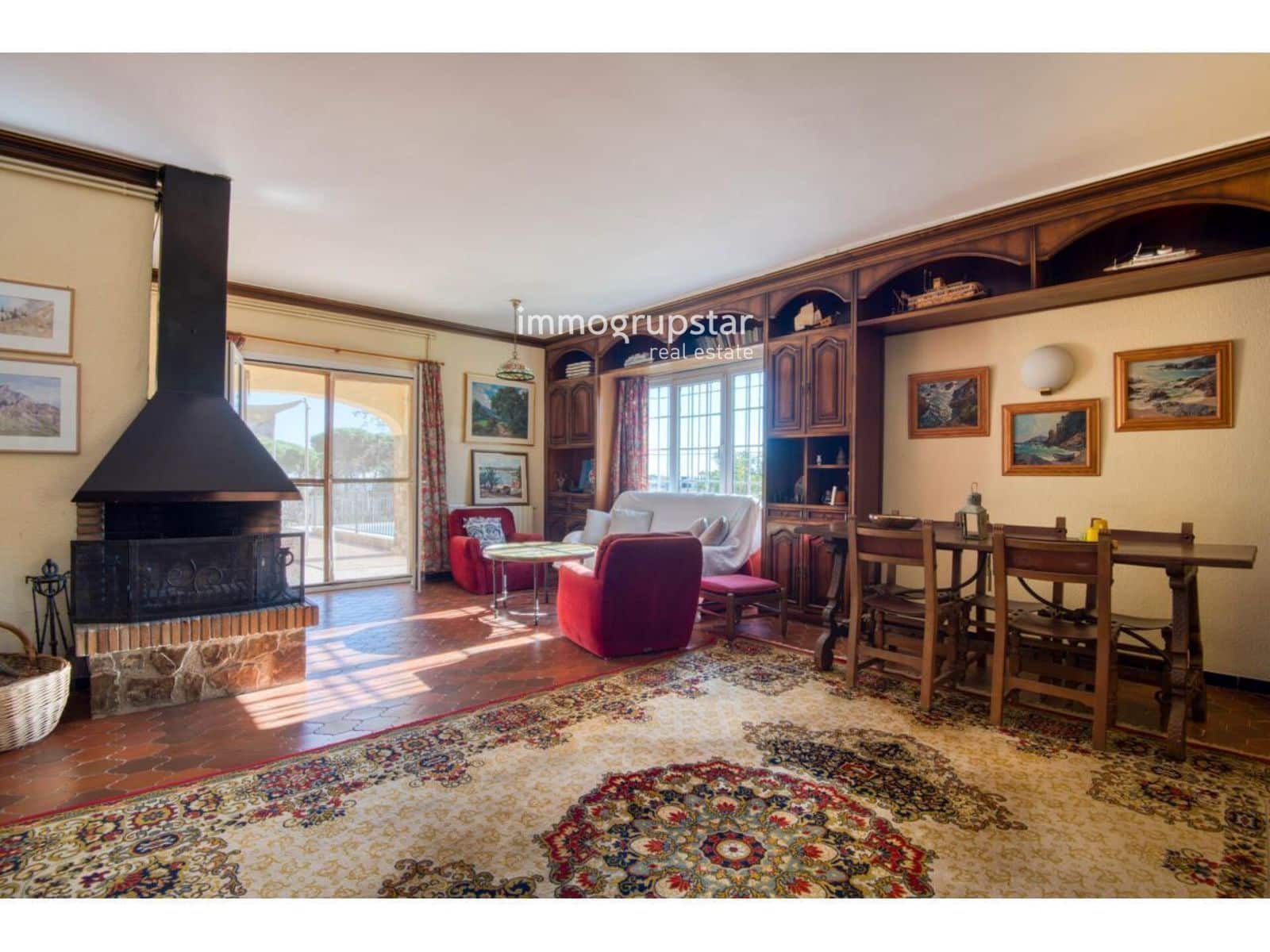 4 bedroom Villa for sale in Castell-Platja d'Aro with pool garage - € 850,000 (Ref: 9762491)