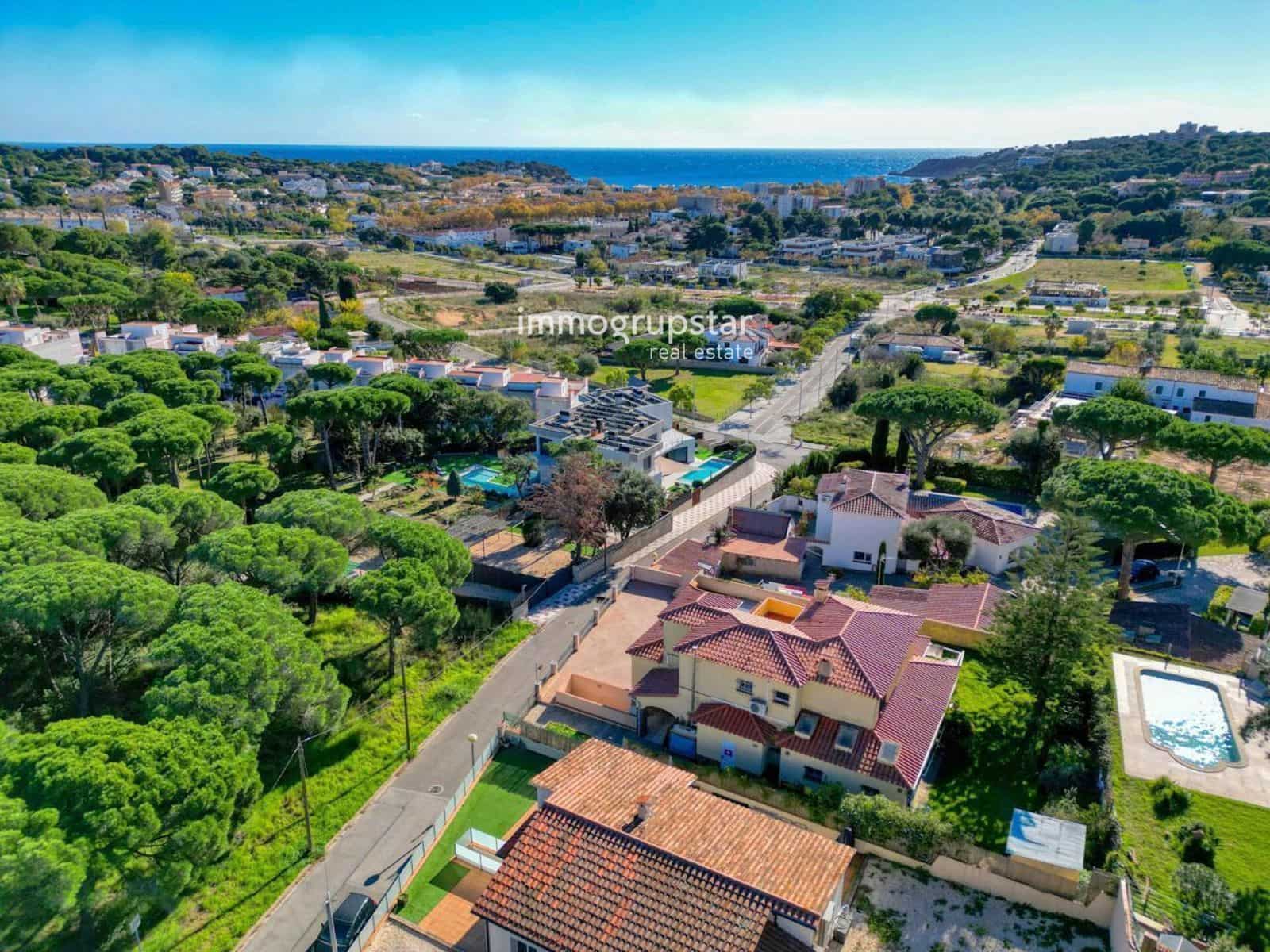 4 bedroom Villa for sale in Castell-Platja d'Aro with pool garage - € 850,000 (Ref: 9762491)