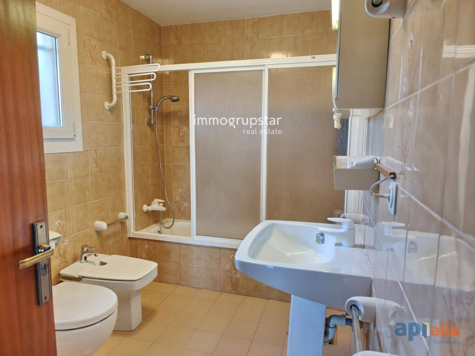 4 bedroom Villa for sale in Sant Antoni de Calonge with garage - € 565,000 (Ref: 9765323)