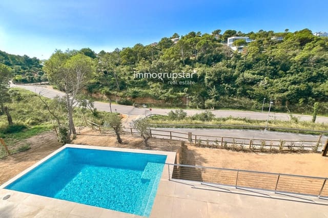 4 chambre Villa/Maison à vendre à Sa Riera, Begur avec piscine garage - 1 250 000 € (Ref: 9781272)