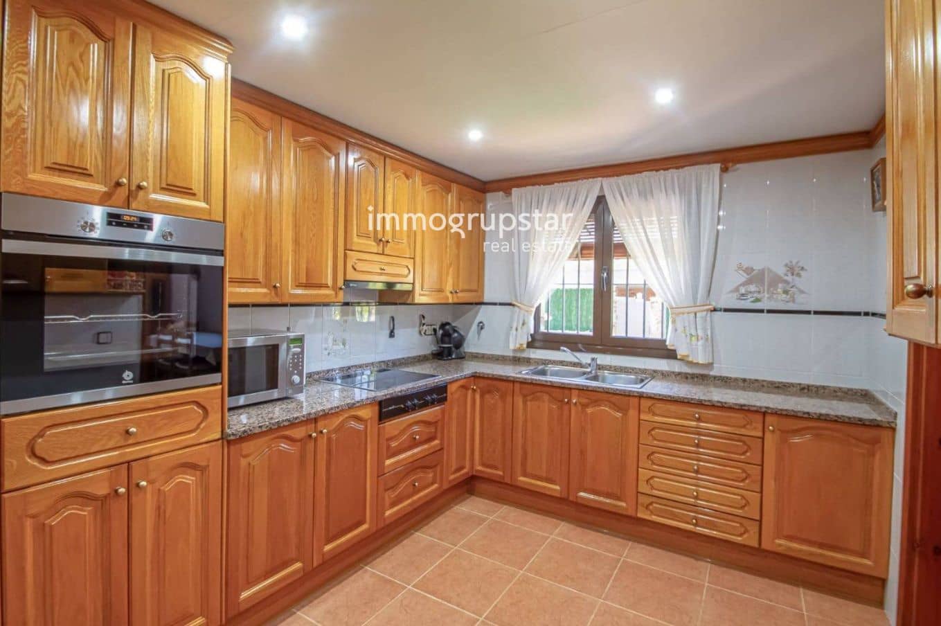 5 sypialnia Willa na sprzedaż w Calonge i Sant Antoni z basenem garażem - 1 050 000 € (Ref: 9782184)