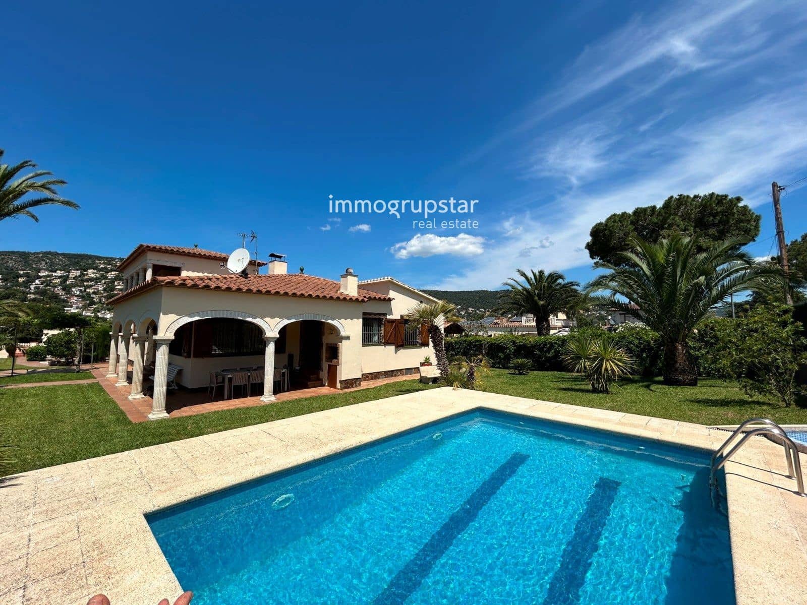 5 sypialnia Willa na sprzedaż w Calonge i Sant Antoni z basenem garażem - 1 050 000 € (Ref: 9782184)