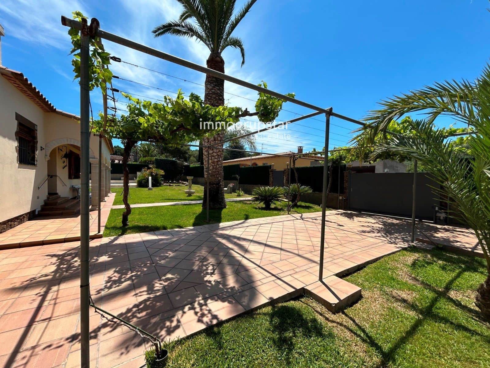 5 sypialnia Willa na sprzedaż w Calonge i Sant Antoni z basenem garażem - 1 050 000 € (Ref: 9782184)