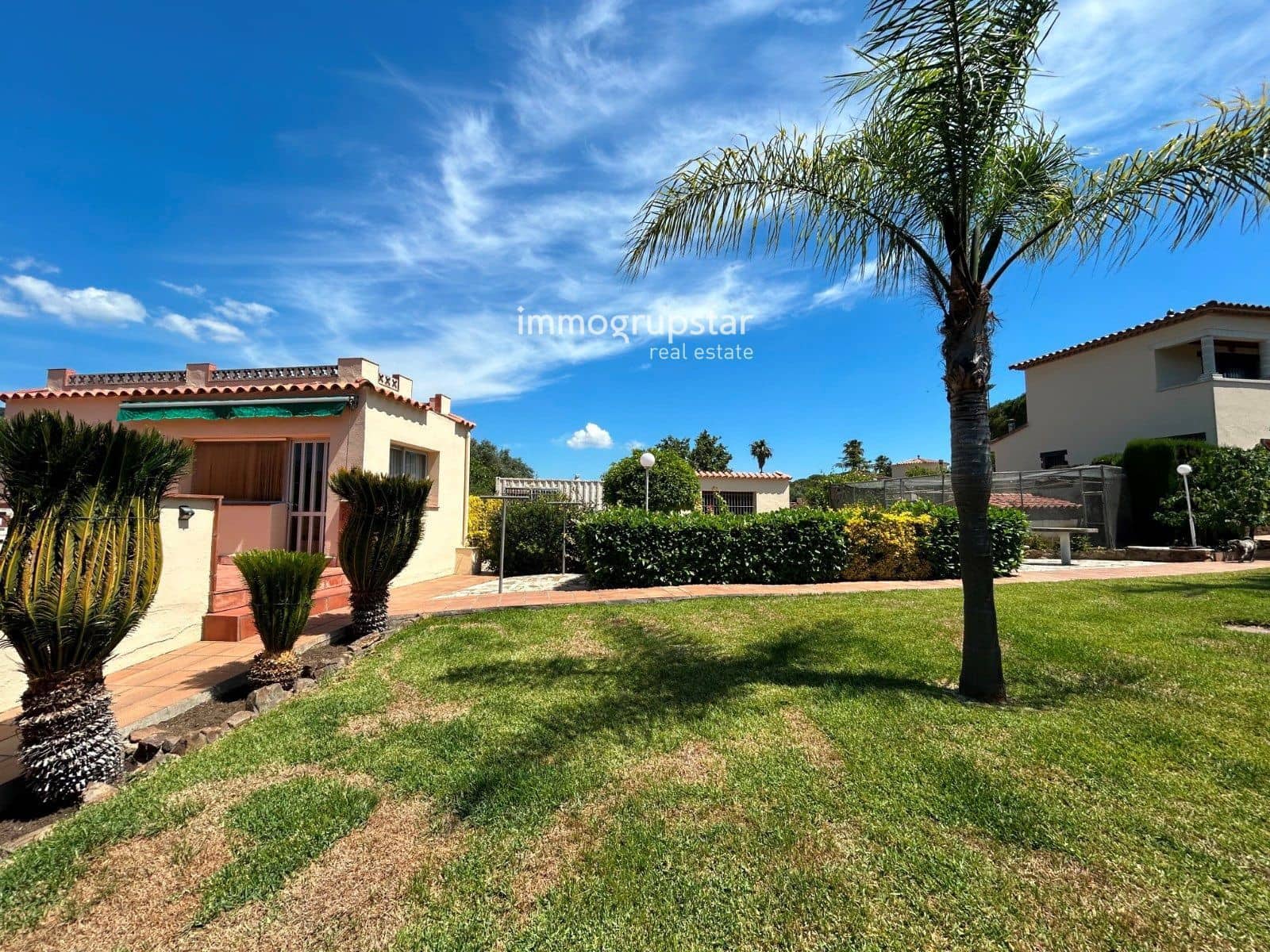 5 sypialnia Willa na sprzedaż w Calonge i Sant Antoni z basenem garażem - 1 050 000 € (Ref: 9782184)