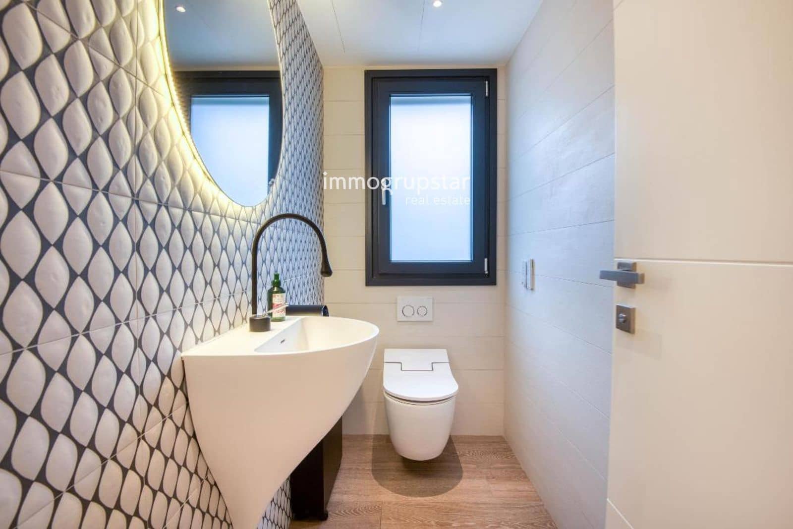 5 sypialnia Willa na sprzedaż w Santa Cristina d'Aro z basenem garażem - 2 800 000 € (Ref: 9798414)