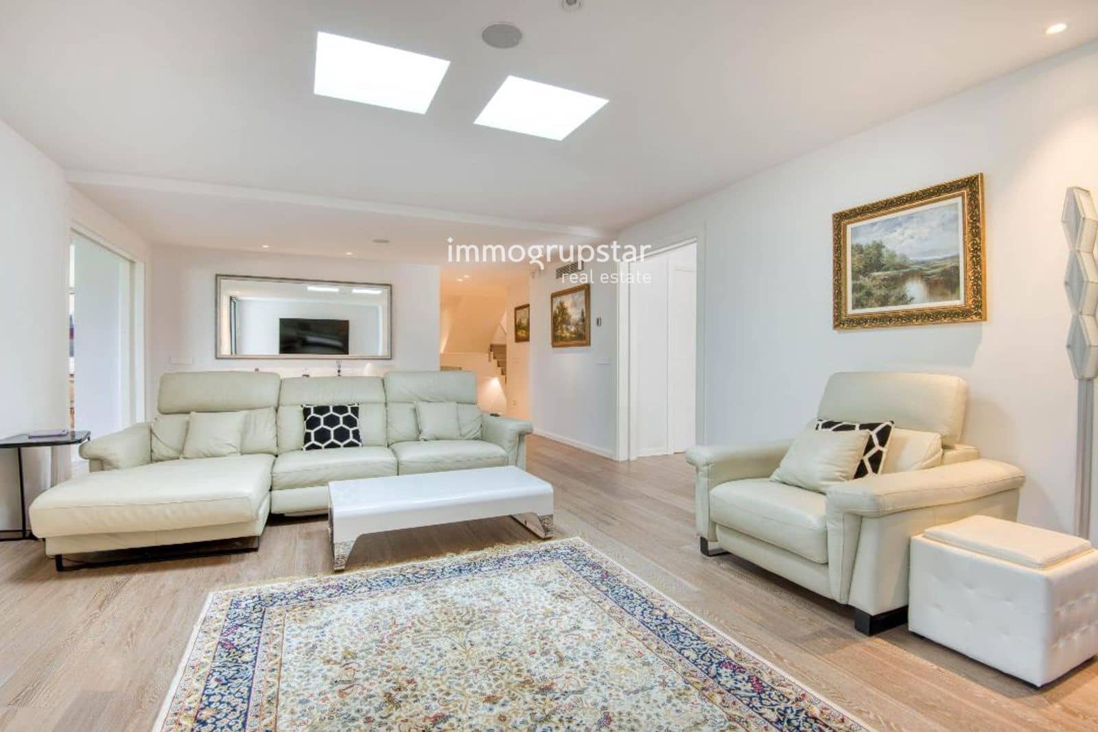 5 sypialnia Willa na sprzedaż w Santa Cristina d'Aro z basenem garażem - 2 800 000 € (Ref: 9798414)