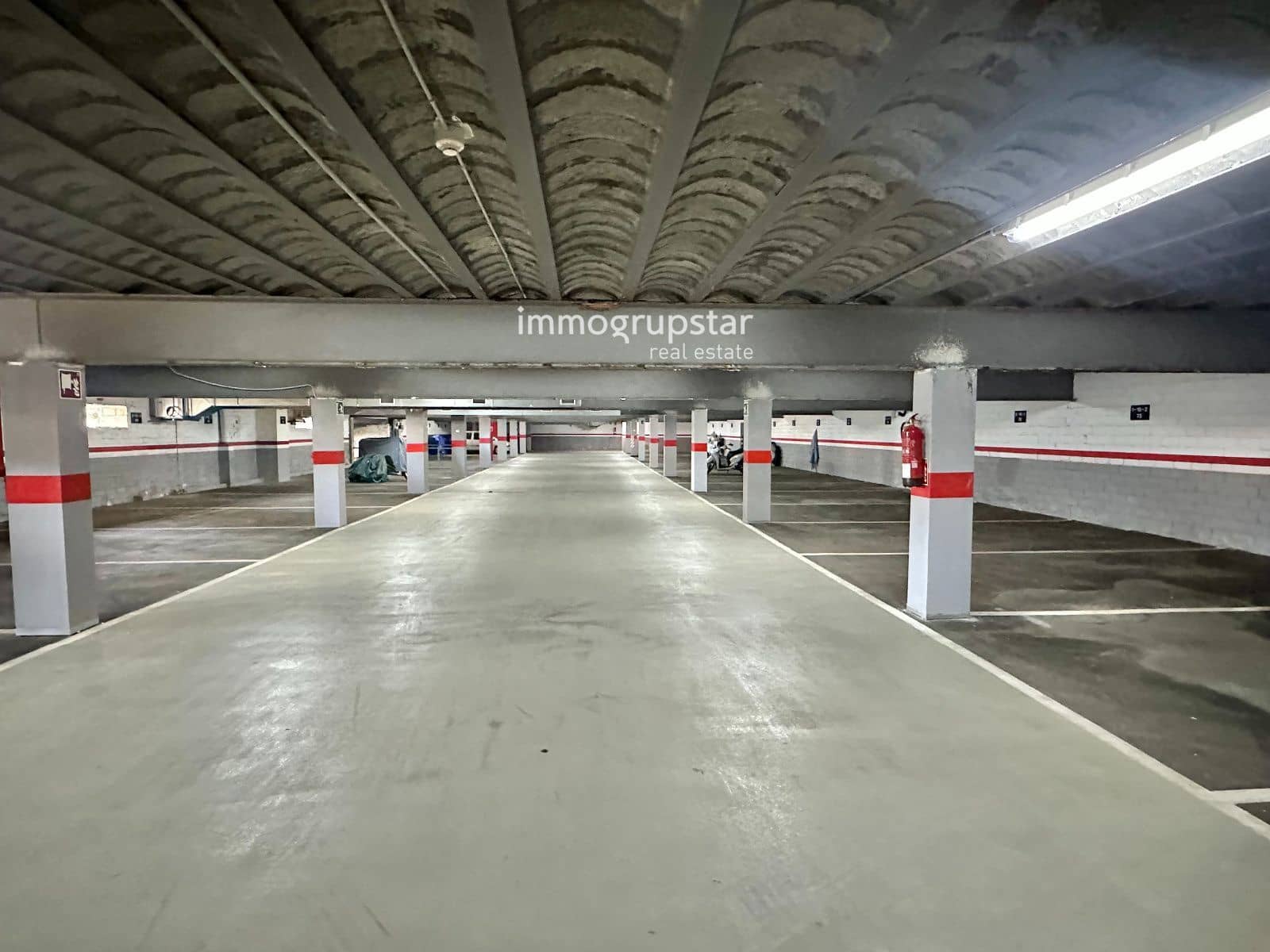 2 slaapkamer Flat te koop in Sant Antoni de Calonge met zwembad garage - € 595.000 (Ref: 9813549)