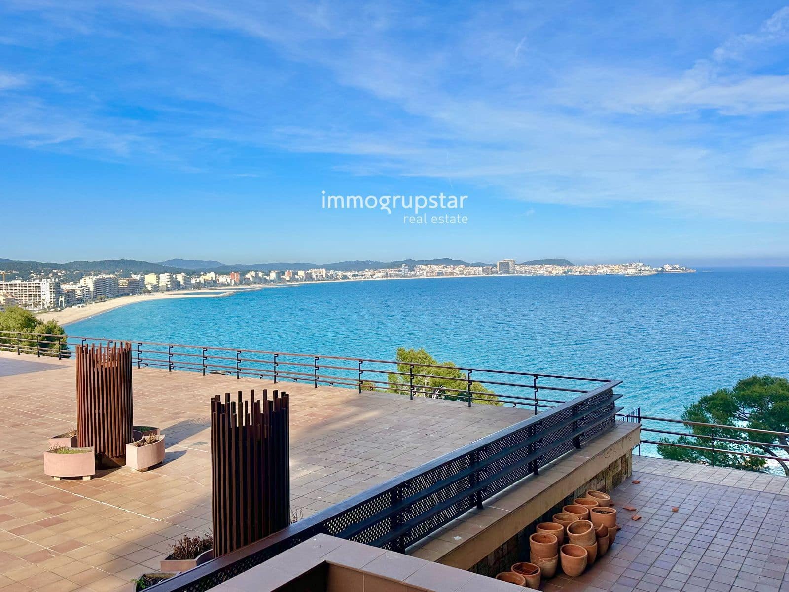 2 slaapkamer Flat te koop in Sant Antoni de Calonge met zwembad garage - € 595.000 (Ref: 9813549)