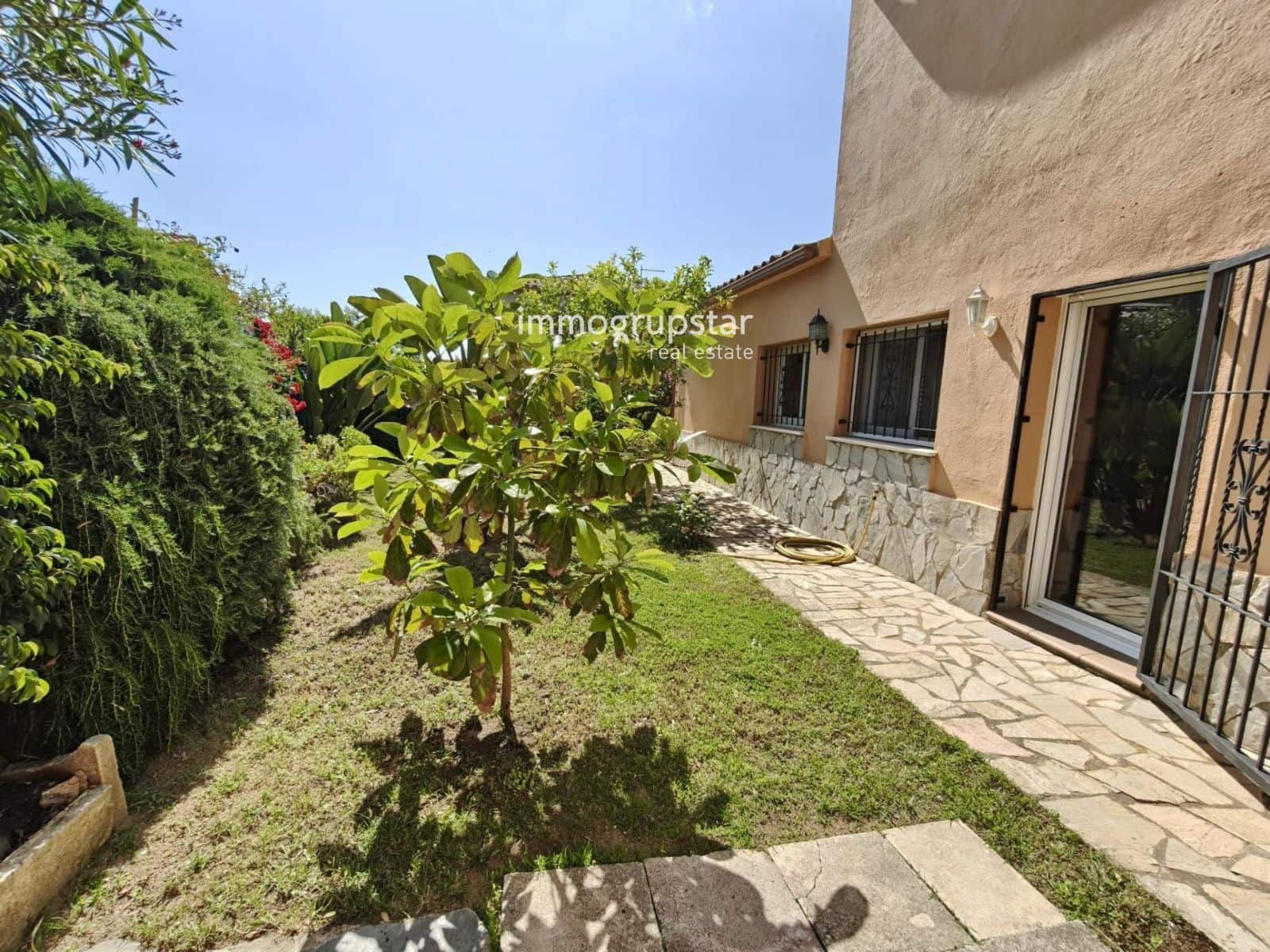3 bedroom Villa for sale in Calonge i Sant Antoni with pool garage - € 490,000 (Ref: 9818630)