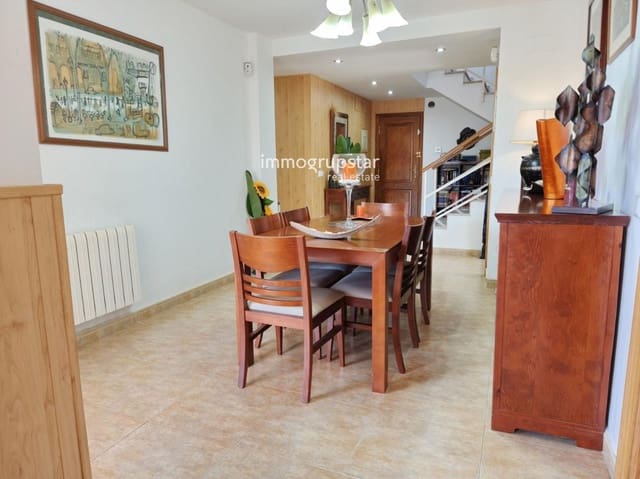 3 soveværelse Villa til salg i Calonge i Sant Antoni med swimmingpool garage - € 490.000 (Ref: 9818630)