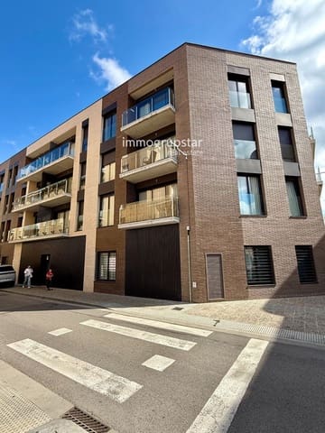 2 soveværelse Penthouse til salg i Girona by med garage - € 335.000 (Ref: 9821619)