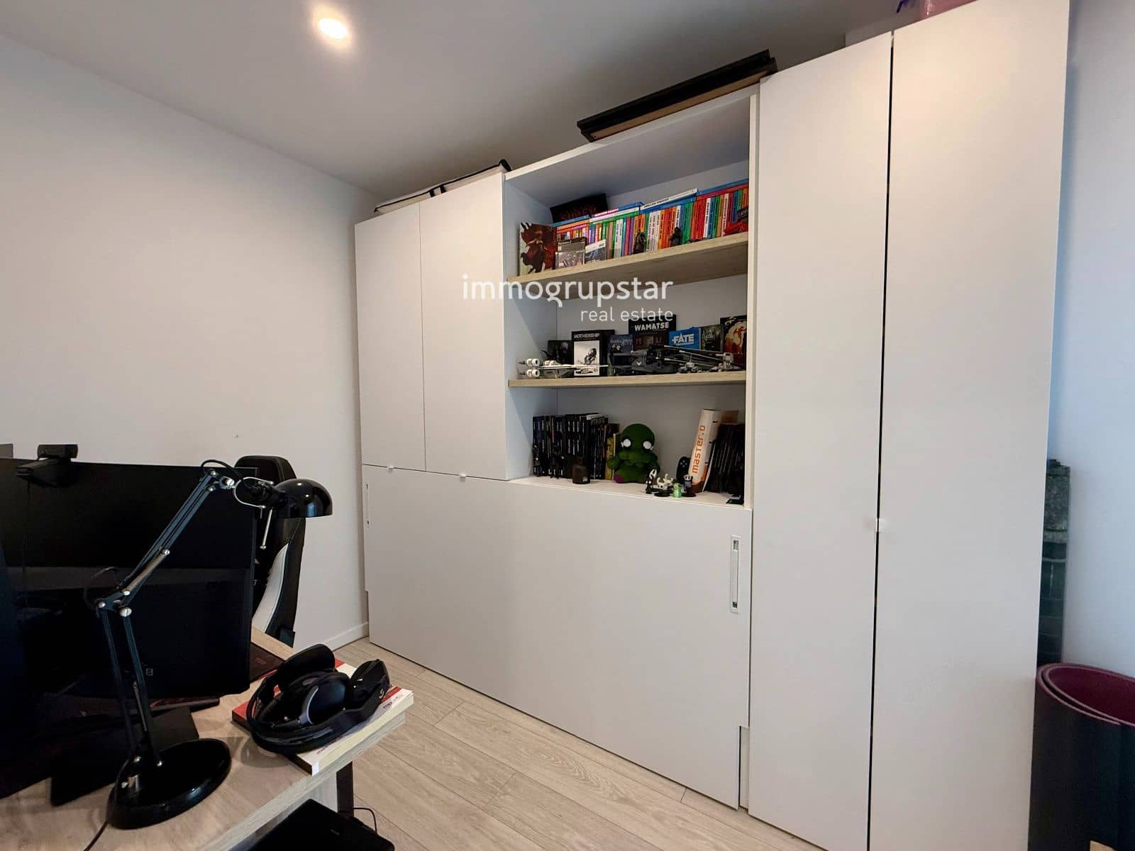 2 soveværelse Penthouse til salg i Girona by med garage - € 335.000 (Ref: 9821619)