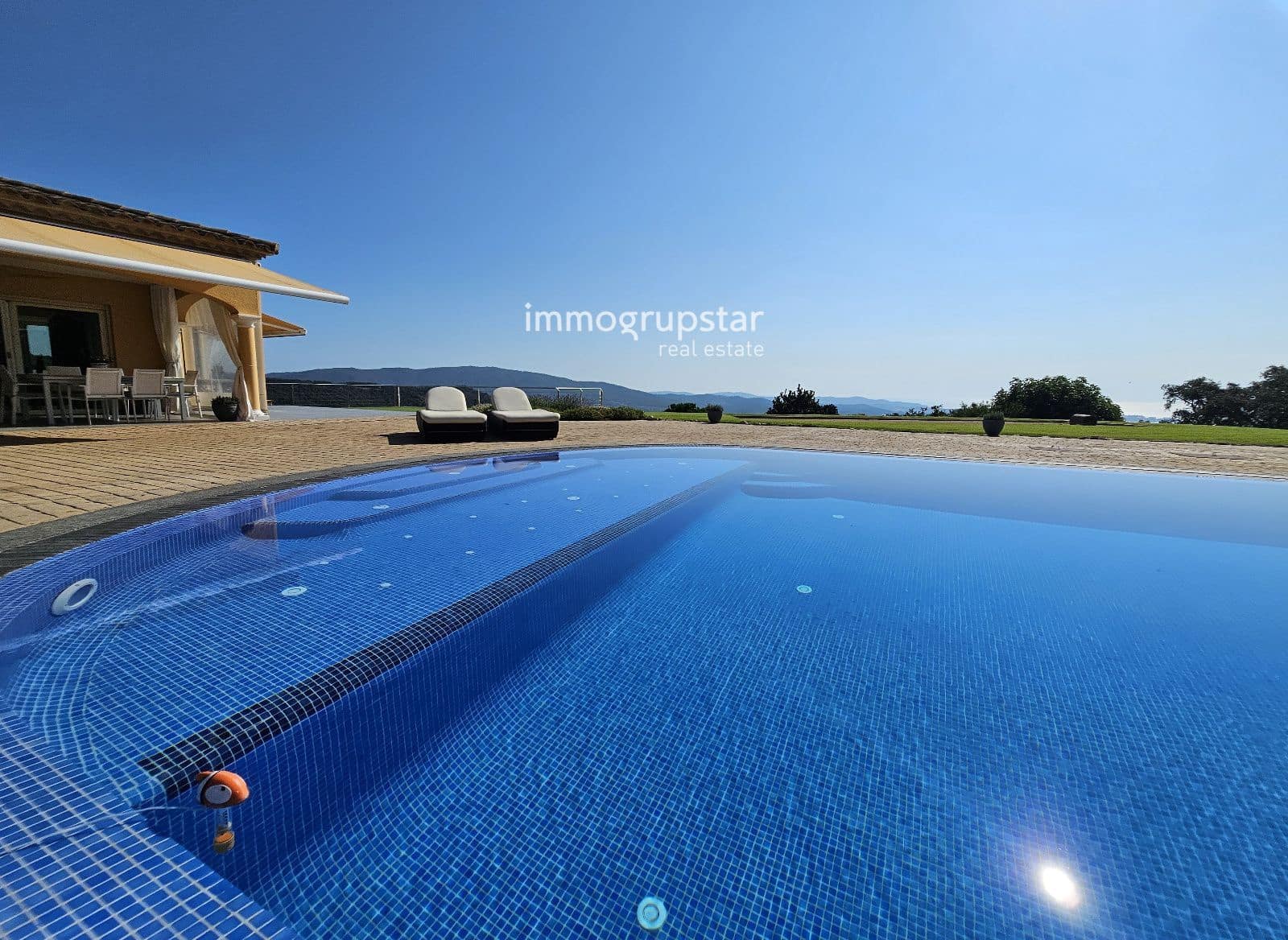 4 bedroom Villa for sale in Calonge i Sant Antoni with pool garage - € 3,150,000 (Ref: 9821717)