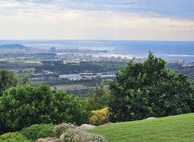 4 soverom Villa til salgs i Calonge i Sant Antoni med svømmebasseng garasje - € 3 150 000 (Ref: 9821717)