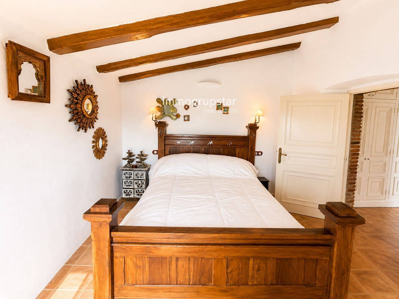 3 slaapkamer Villa te koop in Vall-llobrega met garage - € 450.000 (Ref: 9821718)