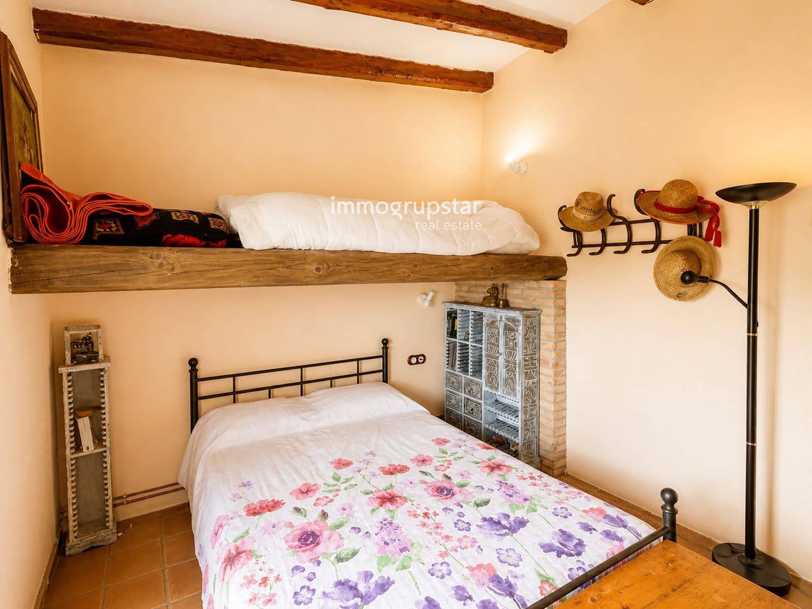 3 slaapkamer Villa te koop in Vall-llobrega met garage - € 450.000 (Ref: 9821718)