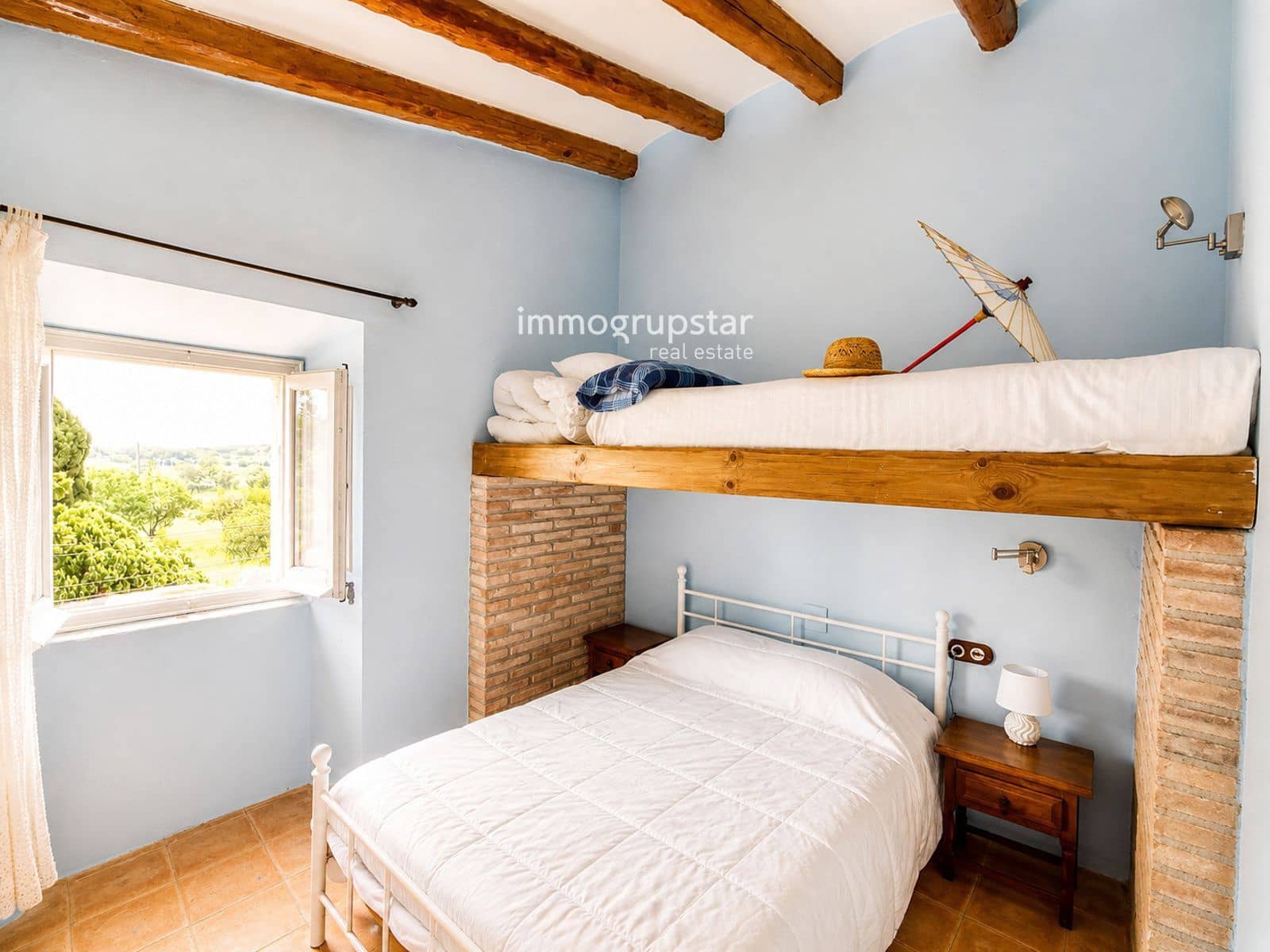 3 slaapkamer Villa te koop in Vall-llobrega met garage - € 450.000 (Ref: 9821718)