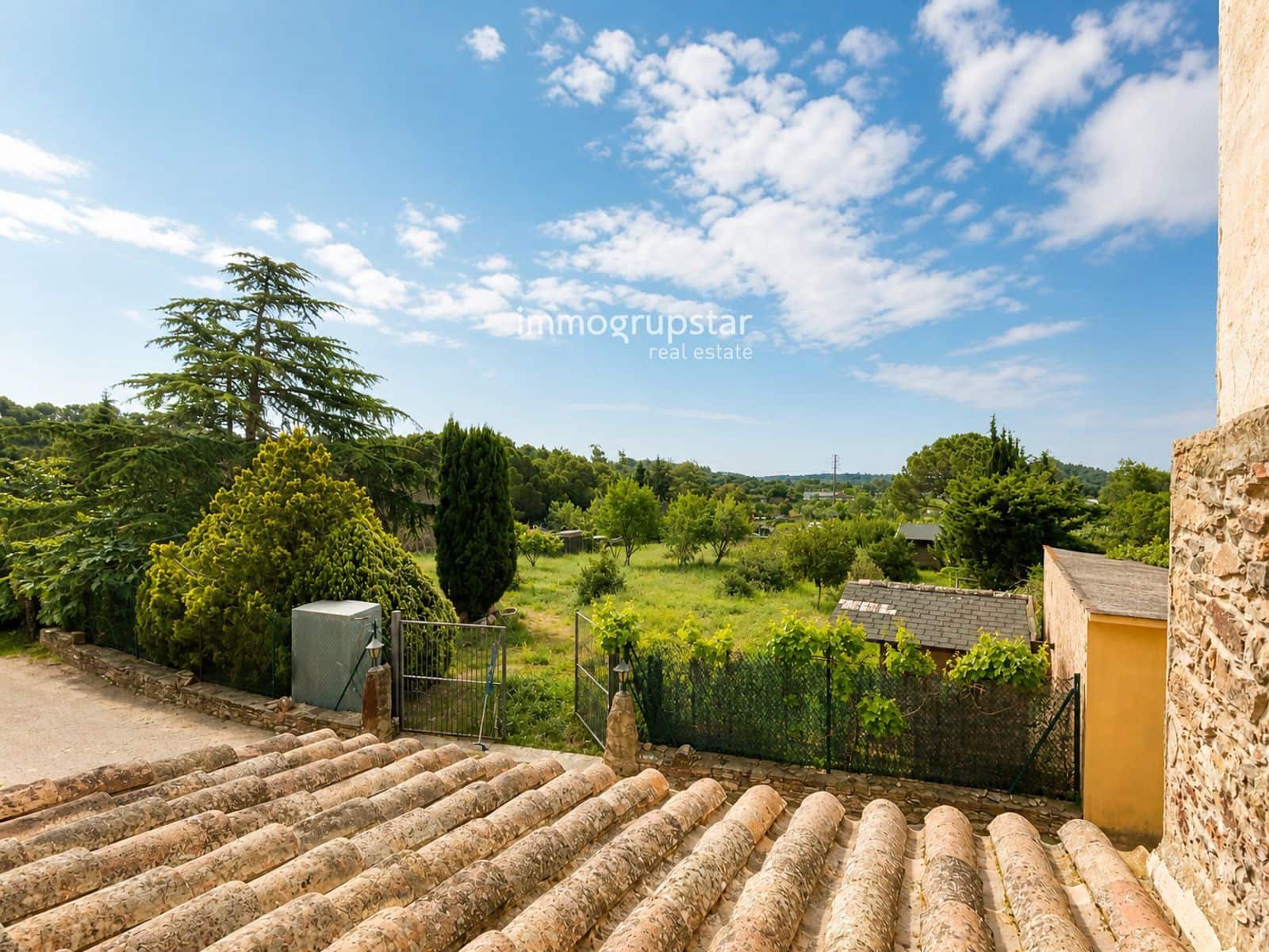 3 slaapkamer Villa te koop in Vall-llobrega met garage - € 450.000 (Ref: 9821718)