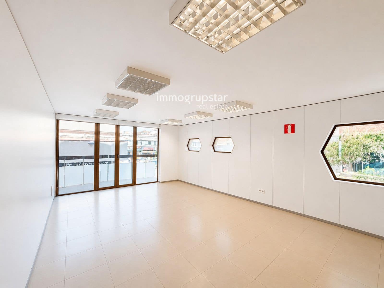 3 bedroom Flat for sale in Palamos - € 470,000 (Ref: 9827601)
