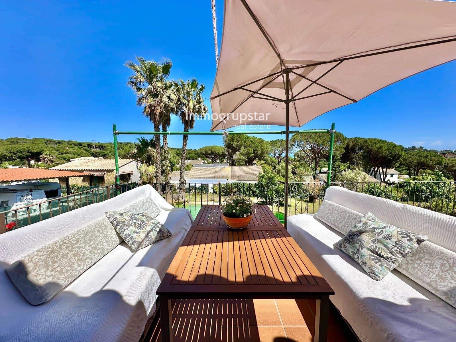 4 soveværelse Villa til salg i Calonge i Sant Antoni med swimmingpool garage - € 590.000 (Ref: 9828047)