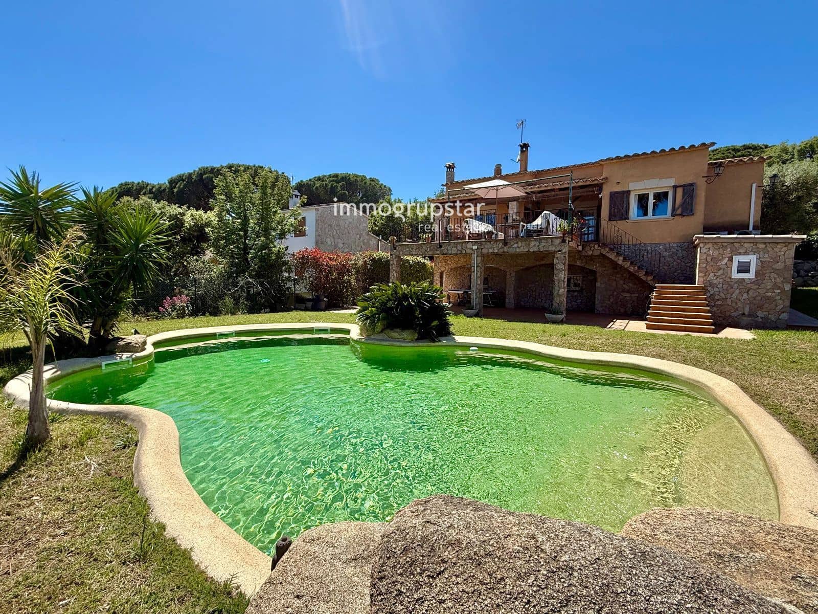 4 soveværelse Villa til salg i Calonge i Sant Antoni med swimmingpool garage - € 590.000 (Ref: 9828047)