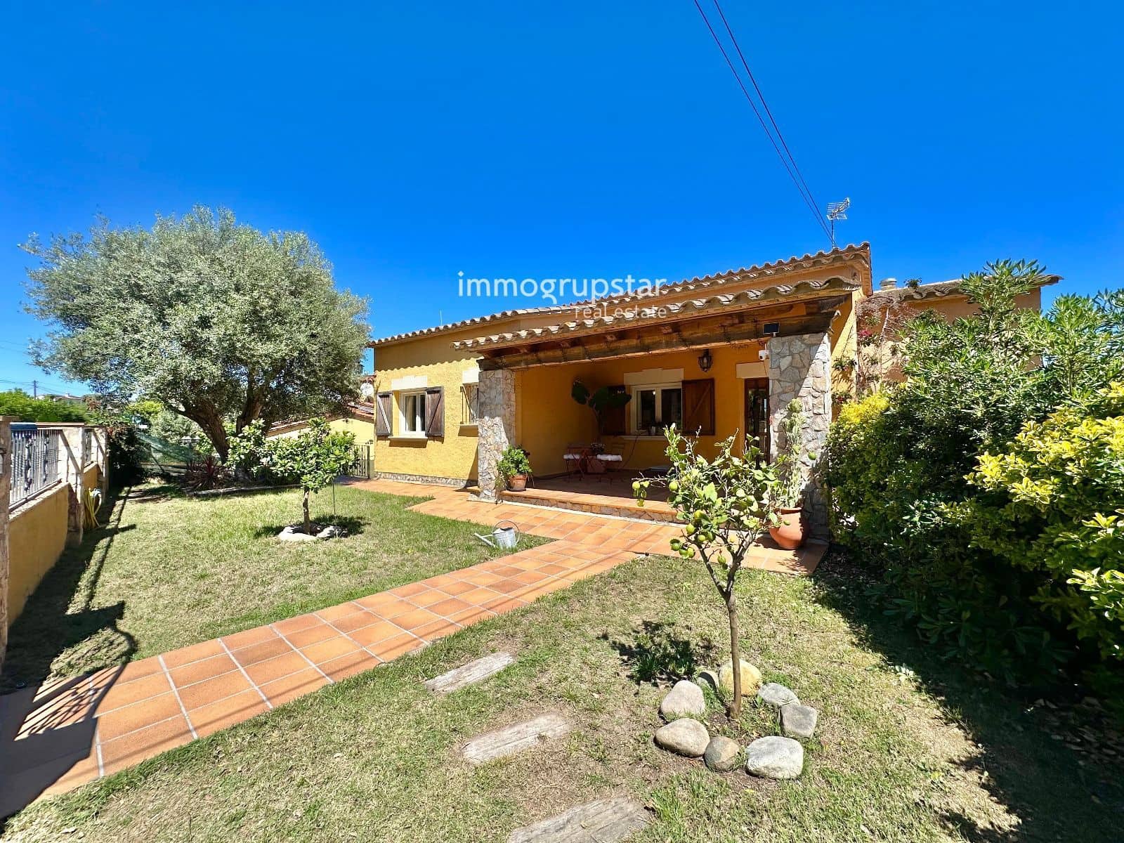 4 soveværelse Villa til salg i Calonge i Sant Antoni med swimmingpool garage - € 590.000 (Ref: 9828047)