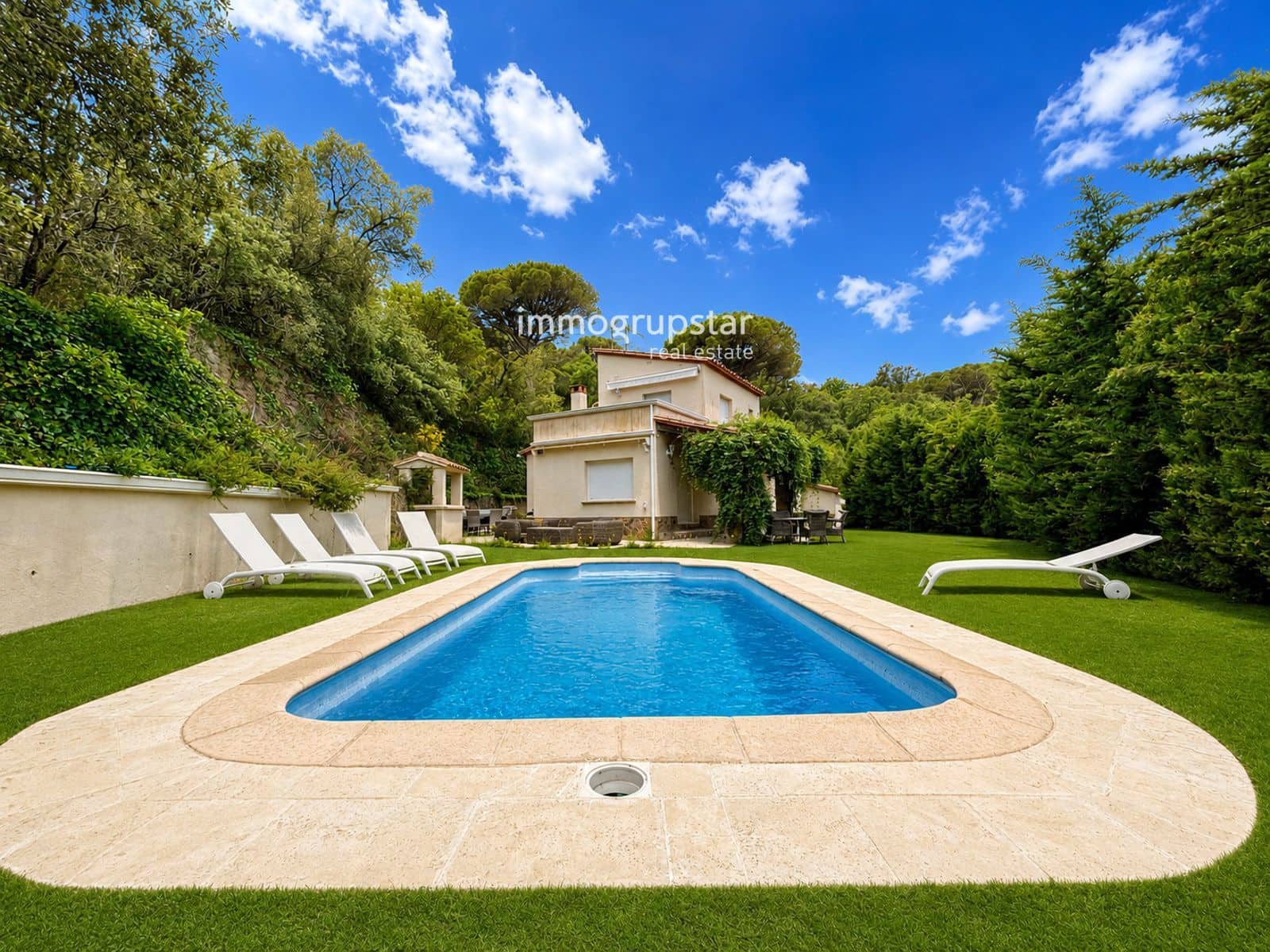 3 chambre Villa/Maison à vendre à Sant Antoni de Calonge avec piscine garage - 670 000 € (Ref: 9829919)