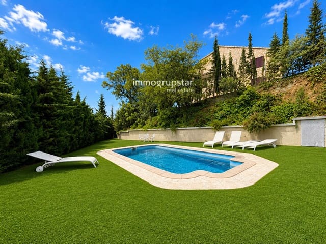 3 chambre Villa/Maison à vendre à Sant Antoni de Calonge, Calonge i Sant Antoni avec piscine garage - 670 000 € (Ref: 9829919)