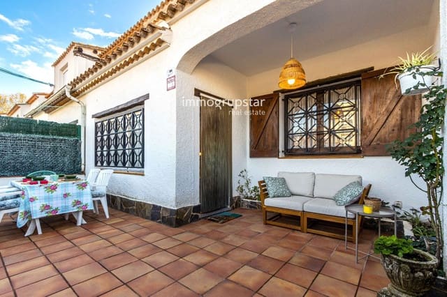 3 soveværelse Byhus til salg i Castell-Platja d'Aro - € 375.000 (Ref: 9832063)
