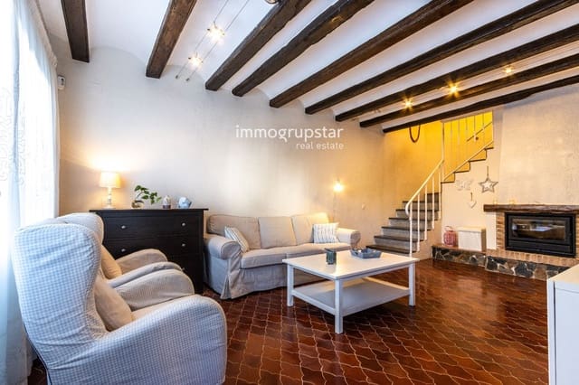 3 soveværelse Byhus til salg i Castell-Platja d'Aro - € 375.000 (Ref: 9832063)