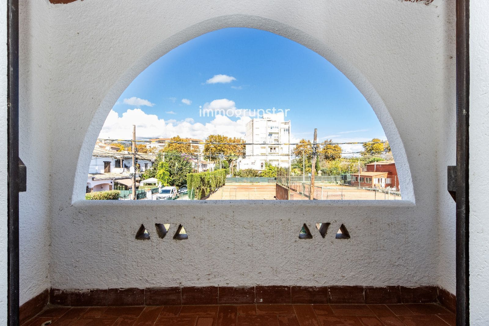 3 bedroom Townhouse for sale in Castell-Platja d'Aro - € 375,000 (Ref: 9832063)