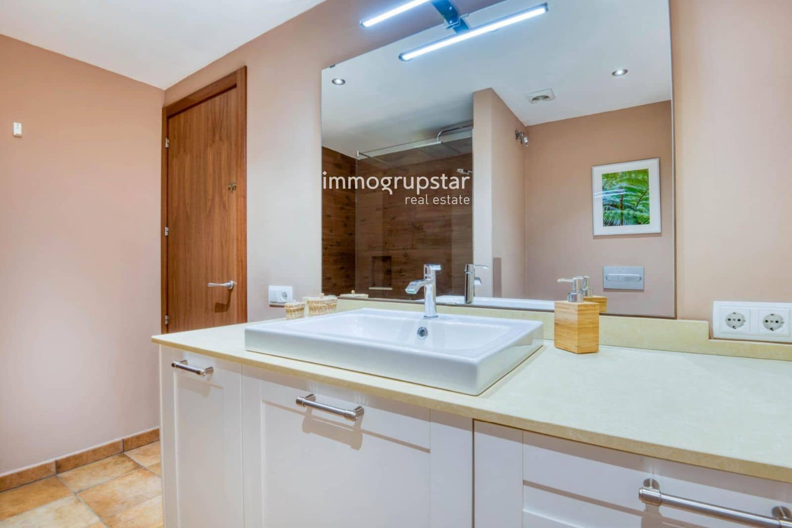 3 bedroom Villa for sale in Sant Feliu de Guixols - € 580,000 (Ref: 9838329)