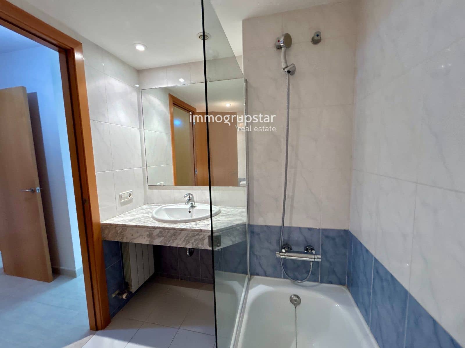 3 slaapkamer Flat te koop in Platja d'Aro met zwembad garage - € 378.500 (Ref: 9850541)