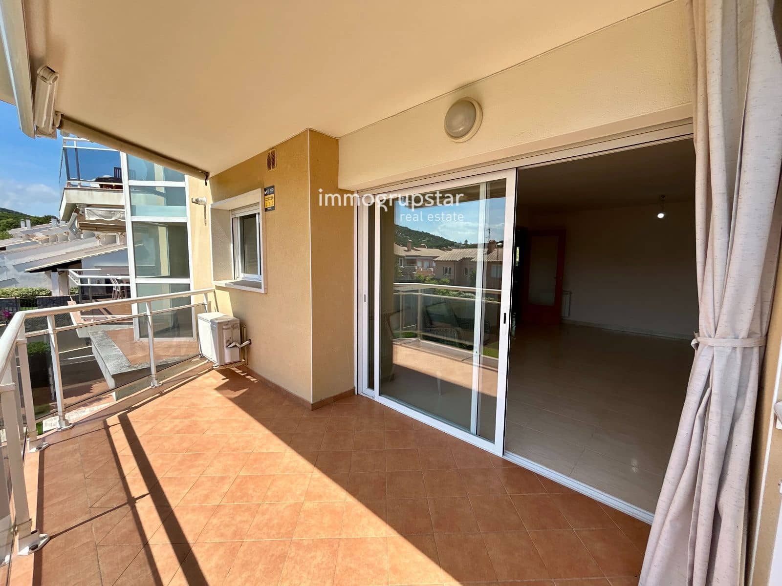 3 slaapkamer Flat te koop in Platja d'Aro met zwembad garage - € 378.500 (Ref: 9850541)