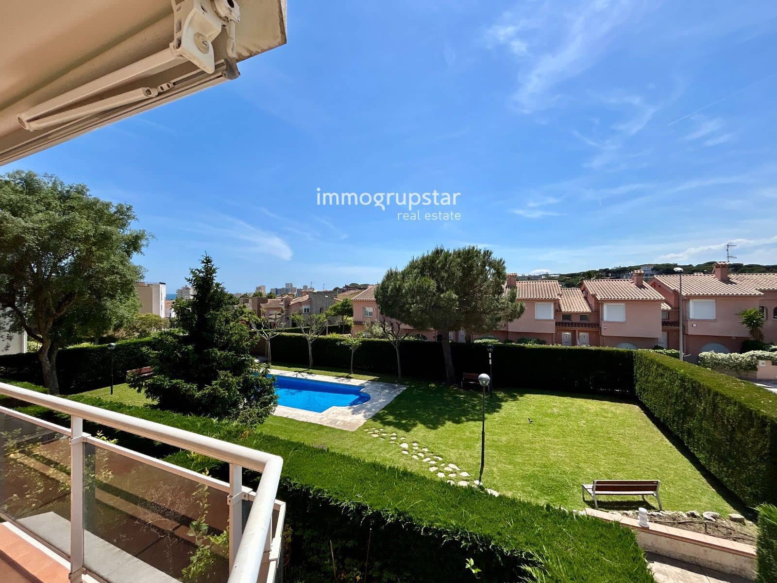 3 slaapkamer Flat te koop in Platja d'Aro met zwembad garage - € 378.500 (Ref: 9850541)