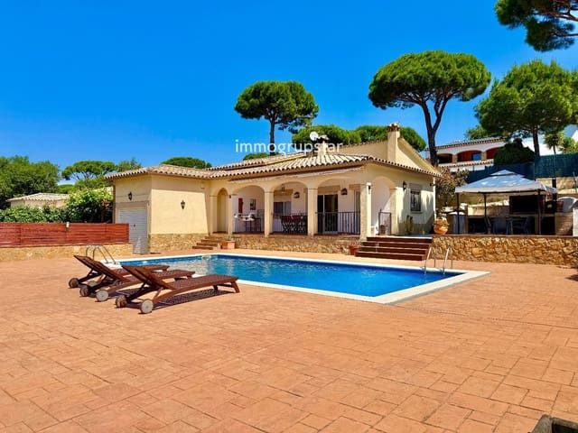 4 soverom Villa til salgs i Calonge i Sant Antoni med svømmebasseng garasje - € 590 000 (Ref: 9858891)