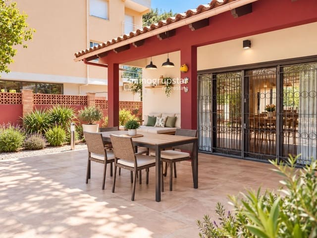 5 makuuhuone Huvila myytävänä paikassa Sant Antoni de Calonge, Calonge i Sant Antoni - 449 000 € (Ref: 9865579)