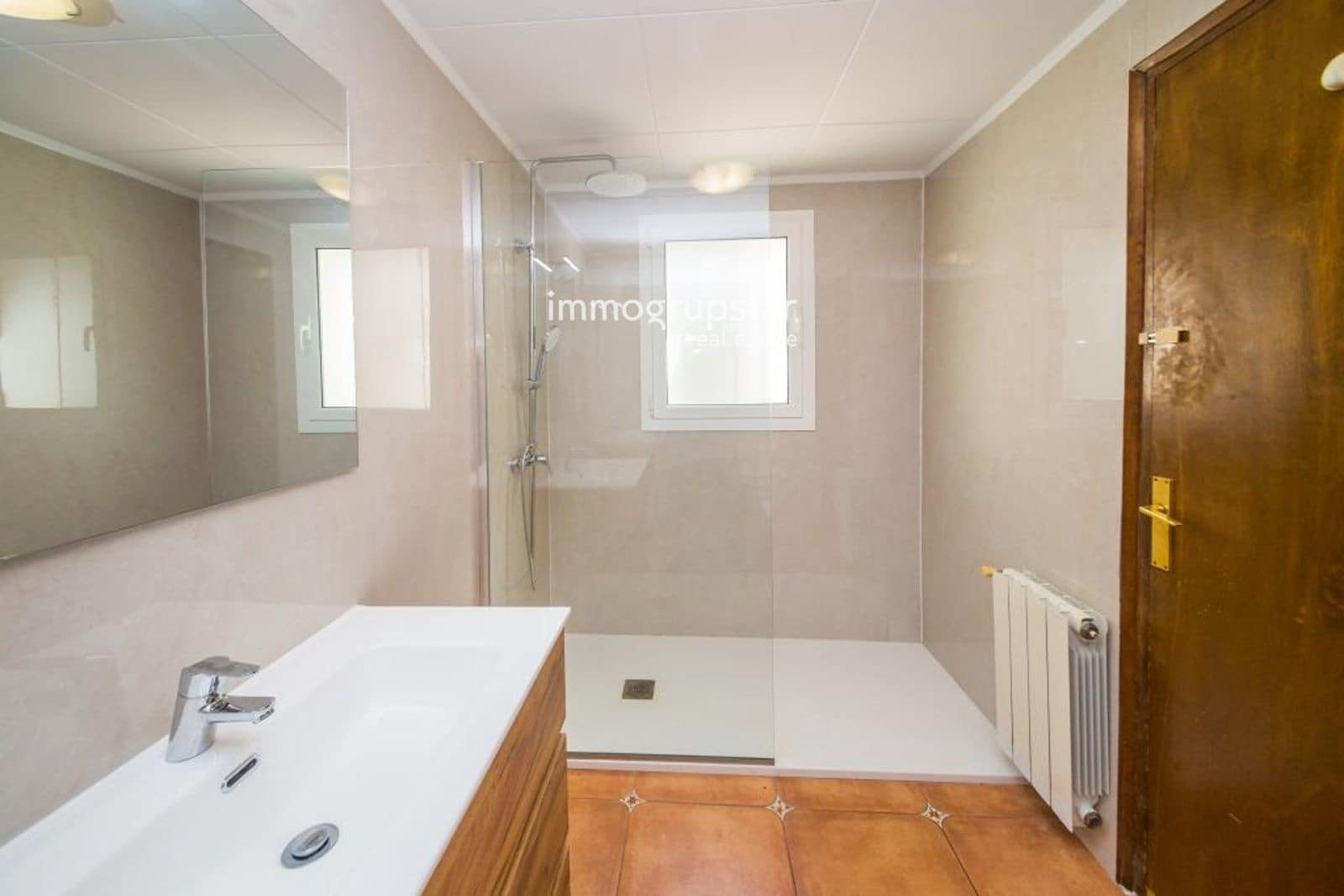 3 bedroom Villa for sale in Sant Antoni de Calonge - € 425,000 (Ref: 9865580)