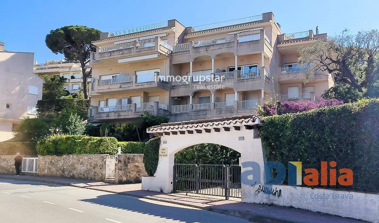 3 chambre Appartement à vendre à S'Agaro avec garage - 495 000 € (Ref: 9865970)