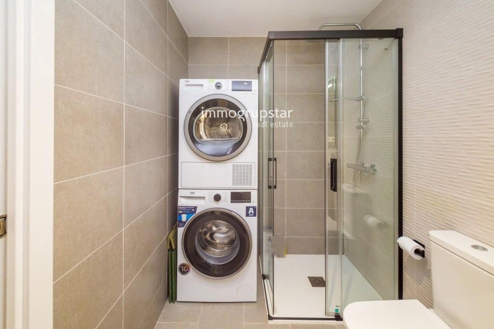 2 bedroom Flat for sale in Sant Antoni de Calonge with pool garage - € 415,000 (Ref: 9872307)