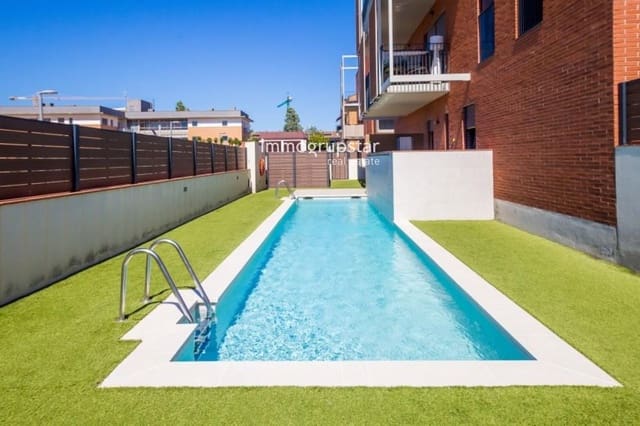 2 bedroom Flat for sale in Sant Antoni de Calonge, Calonge i Sant Antoni with pool garage - € 415,000 (Ref: 9872307)