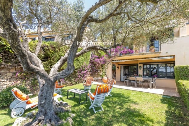 4 sovrum Hus till salu i Llafranc, Palafrugell med garage - 1 200 000 € (Ref: 9911776)