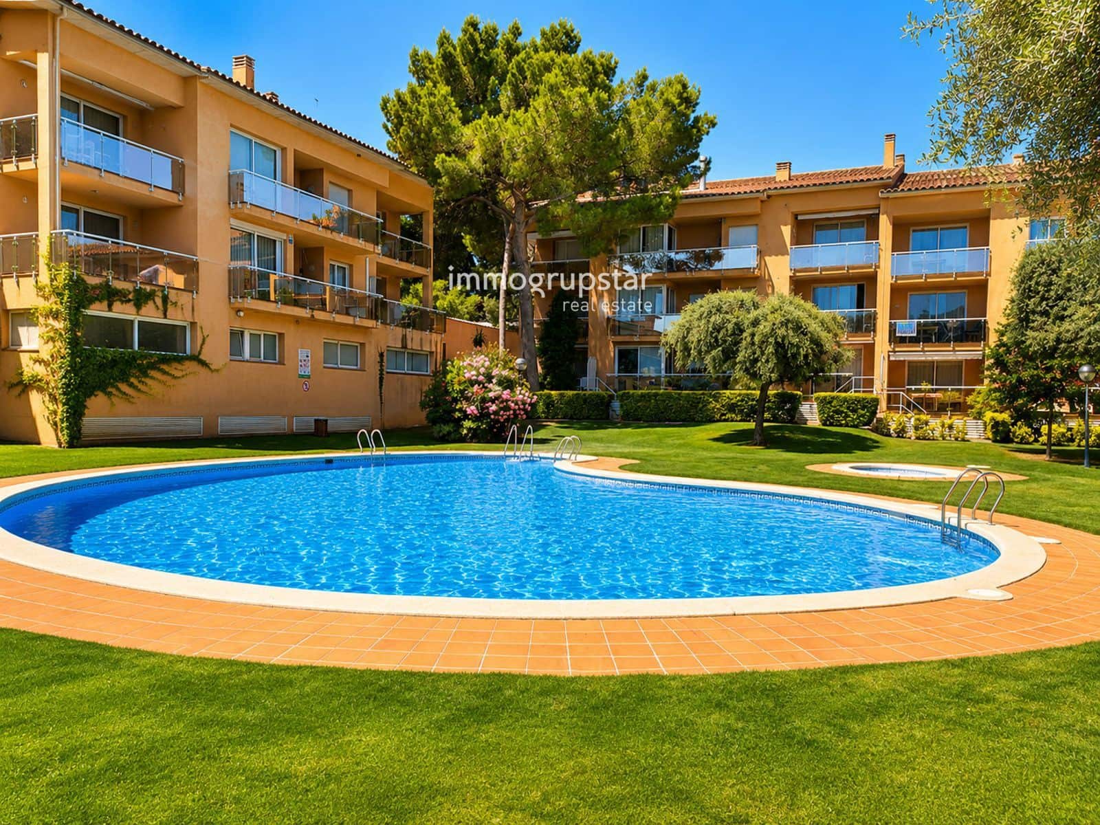 4 bedroom Penthouse for sale in Pals with pool garage - € 450,000 (Ref: 9937265)