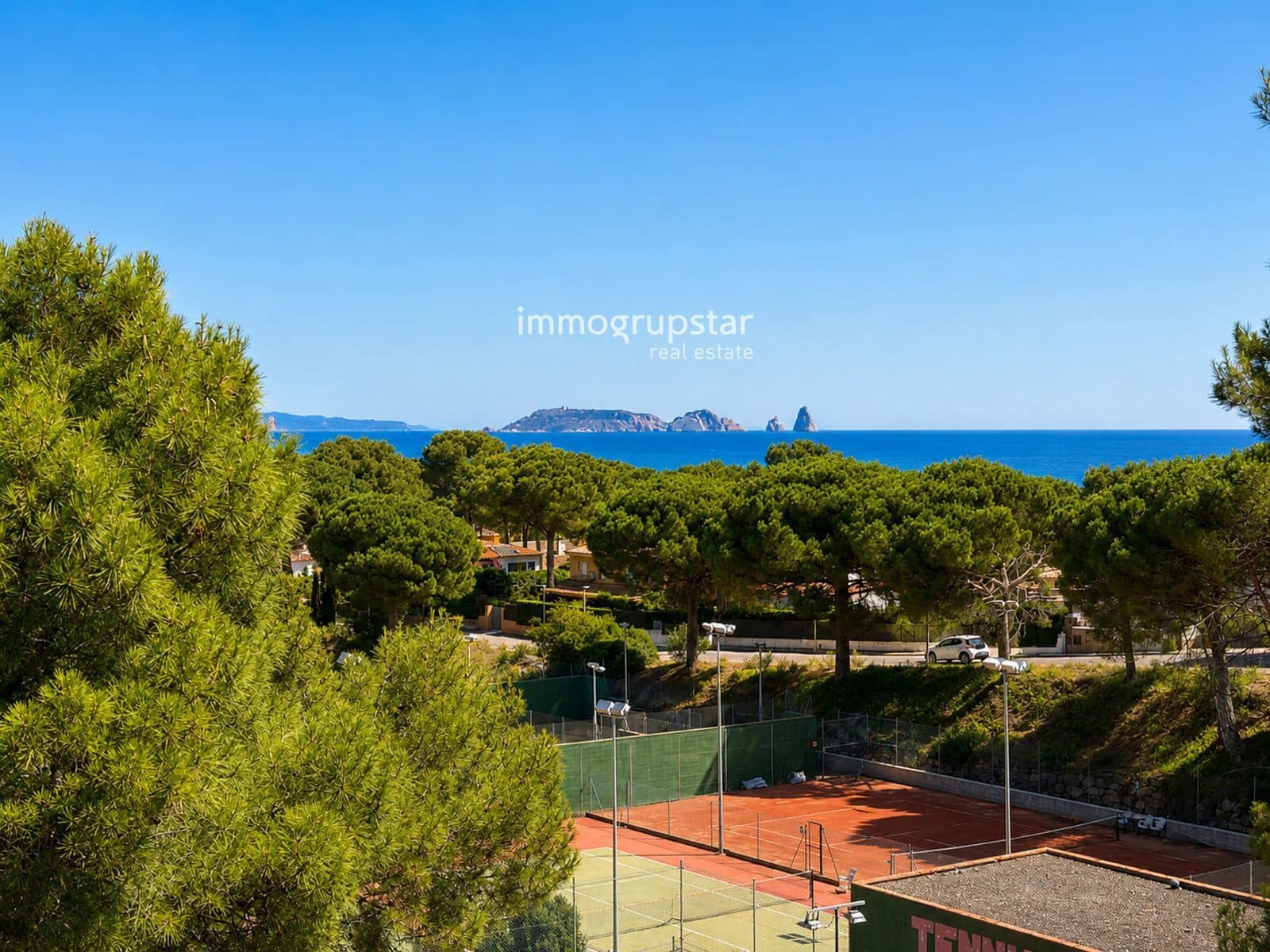 4 bedroom Penthouse for sale in Pals with pool garage - € 450,000 (Ref: 9937265)
