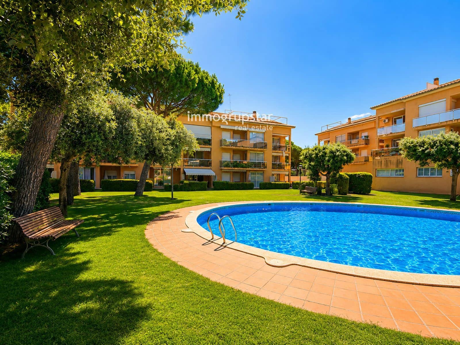 4 bedroom Penthouse for sale in Pals with pool garage - € 450,000 (Ref: 9937265)