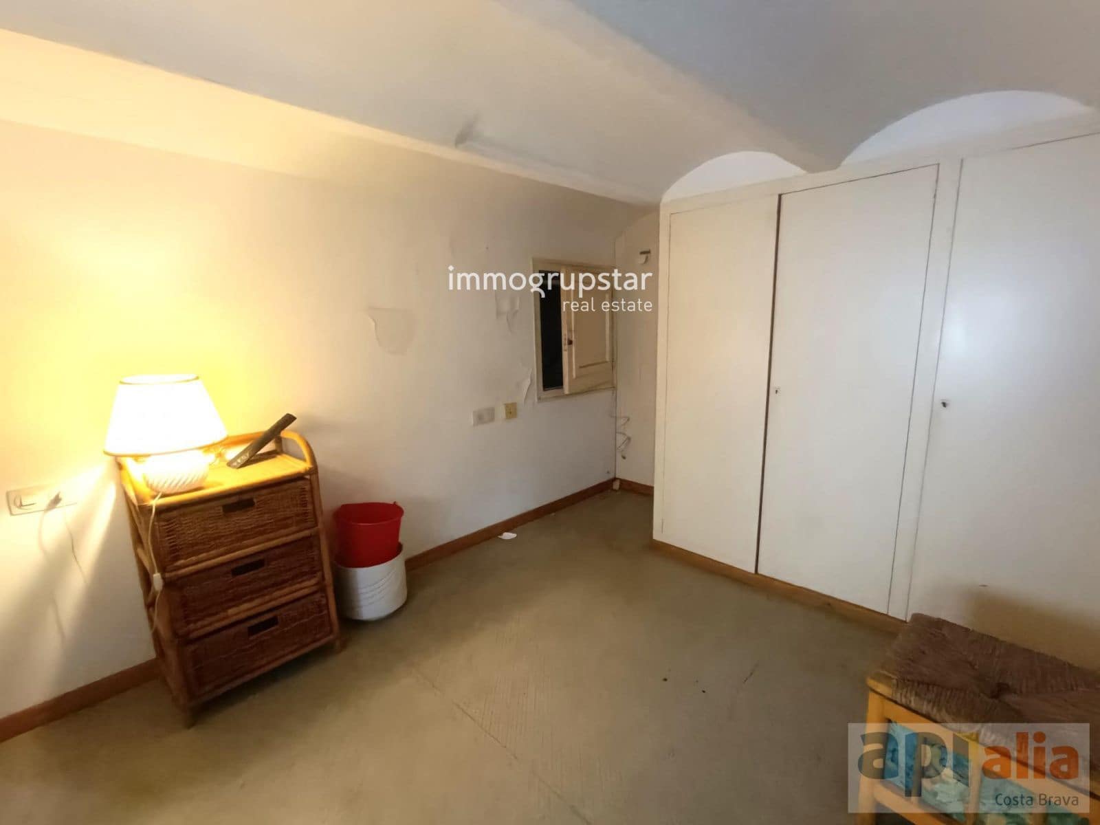 Commercial for sale in Palafrugell - € 2,300,000 (Ref: 9940744)
