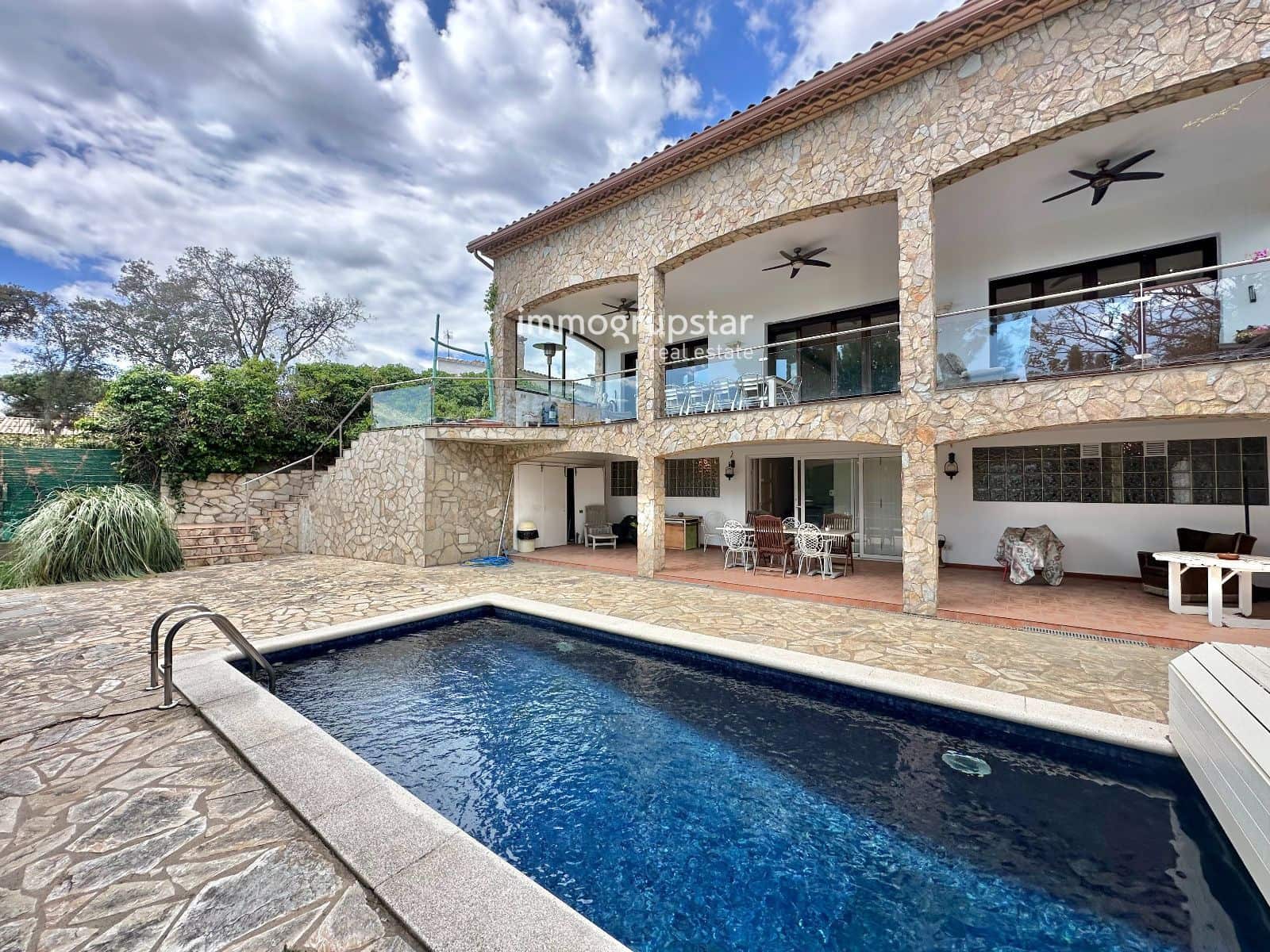 7 Zimmer Villa zu verkaufen in Platja d'Aro mit Pool Garage - 899.000 € (Ref: 9943177)